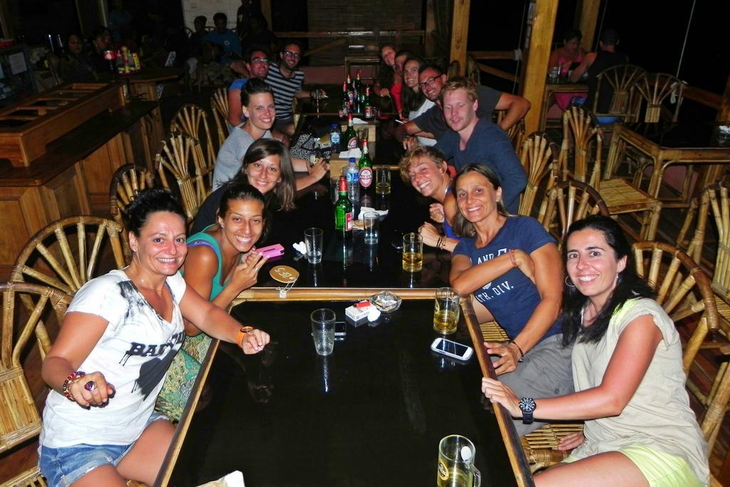 Bunaken Divers Sea Breeze Resort מראה חיצוני תמונה