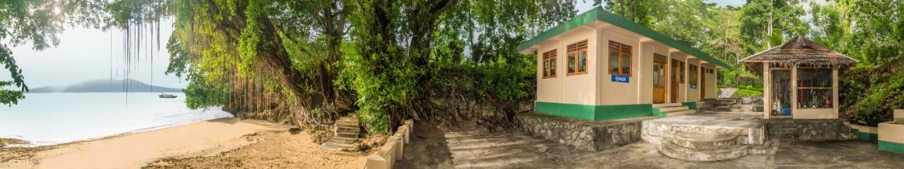 Bunaken Divers Sea Breeze Resort מראה חיצוני תמונה